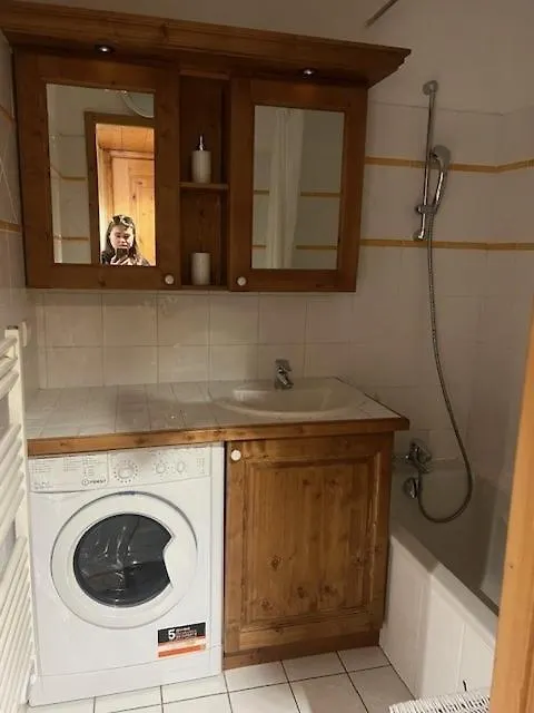 Apartment La Rosiere Centre, Appartement 51 M2,3 Pieces 2 Chambres Avec Terrasse Et Parking Couvert Plein Centre De La Station, Proche Des Pistes Et Commerces, Menage Compris France